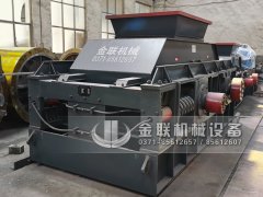 制砂專用設備2PG1500x1000液壓對輥制砂機發(fā)往湖北
